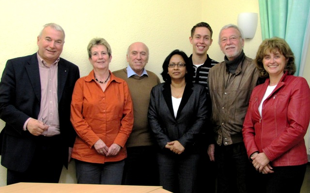 (von links) Dieter Hog, Roswitha Gabel, Hans Burster, Srita Heide, Daniel Gabel, Horst Diesel und Karin Hog (nicht auf dem Foto: Dieter Goldmann).