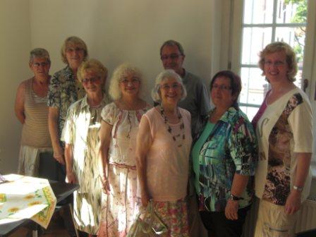 Die Hanauer Frauen-Union zu Besuch im Hanauer Brockenhaus, mit dem Vorsitzenden der Lebenshilfe Herrn Hartmut Stollewerk